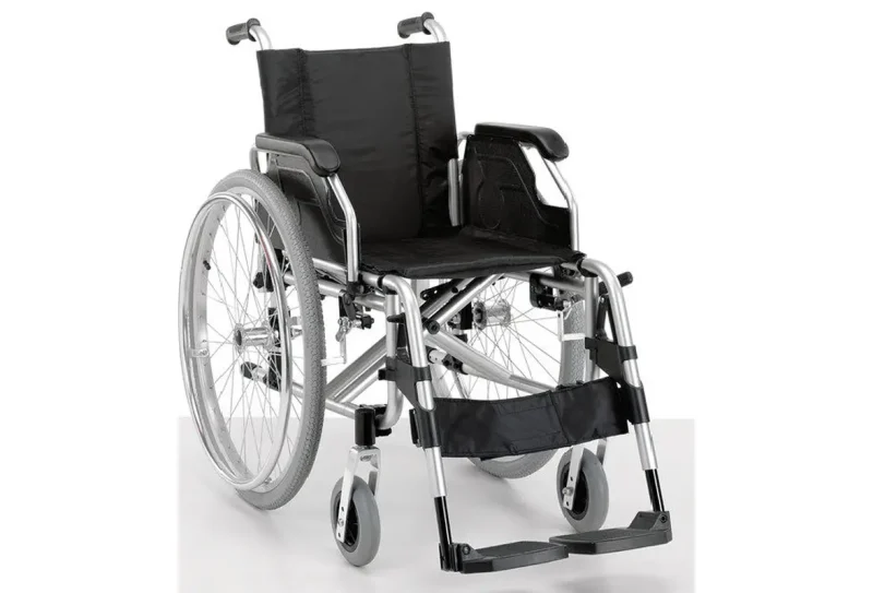 Invalidski voziček na ročni pogon 500.10