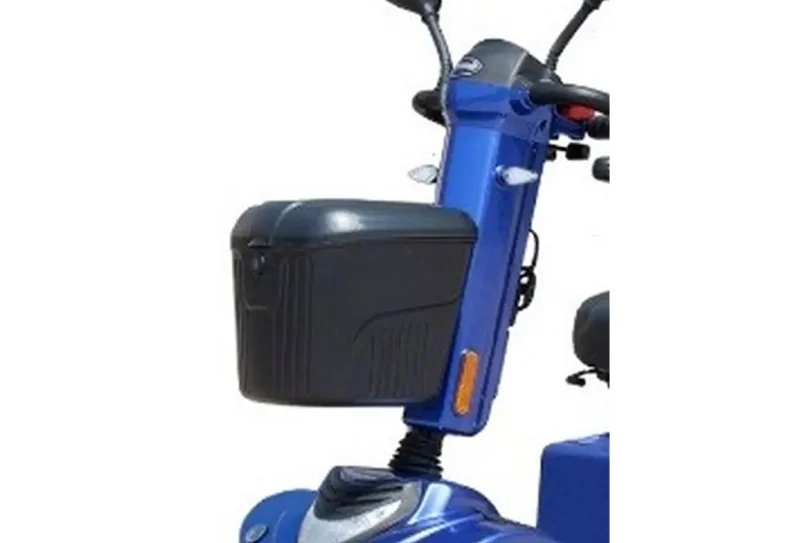 Zaprti kovček spredaj